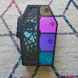 Twyla Neon Frights Skulltimate Secrets Locker